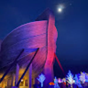 Meet your Posher, Leo